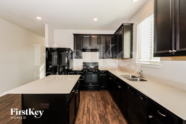 24114 Silver Sunset Ln