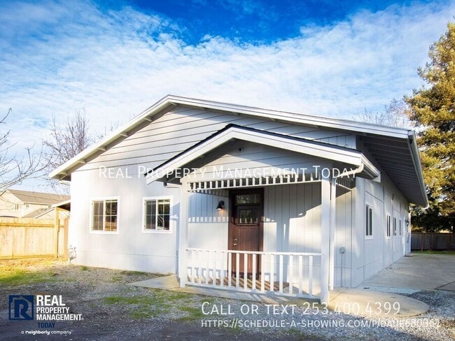 Photo - 2817 9th St SW Unit 3