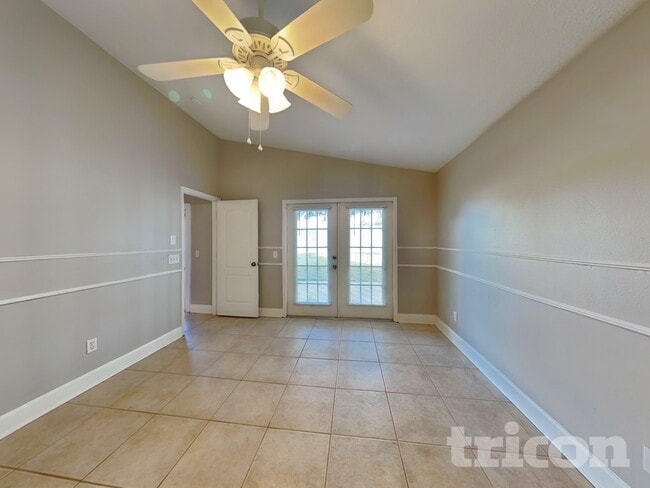 Photo - 1900 Kettler Dr