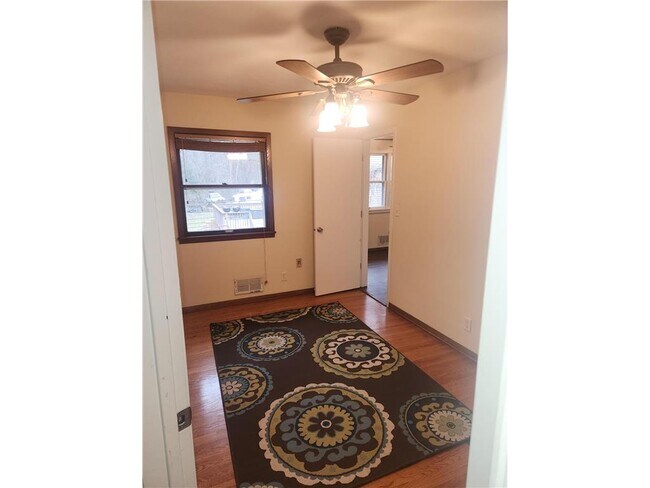 Photo - 14725 Afton Blvd