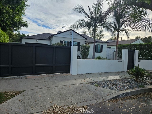 Photo - 8030 Lemona Ave