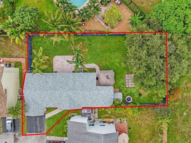 Photo - 535 Radford Terrace