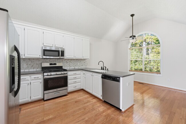 Photo - 3007 Clove Tree Ln