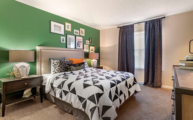 Photo - Avenue at Harbison