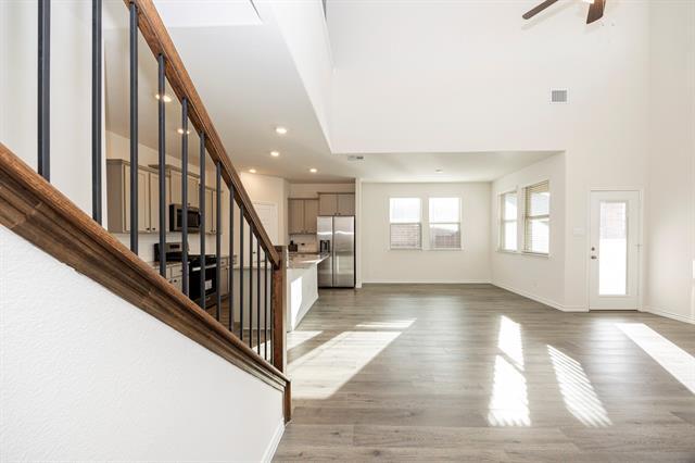 Photo - 1001 Marigold St