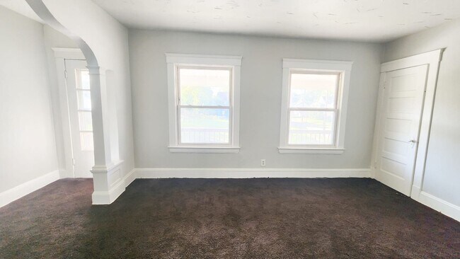 Photo - 9707 Dickens Ave Unidad 2