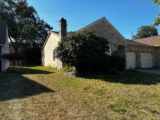 Photo - 23 Groton Dr