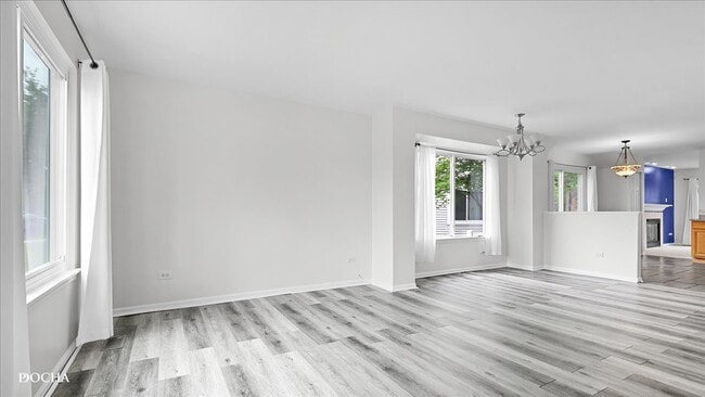 Photo - 2449 Mayfield Dr