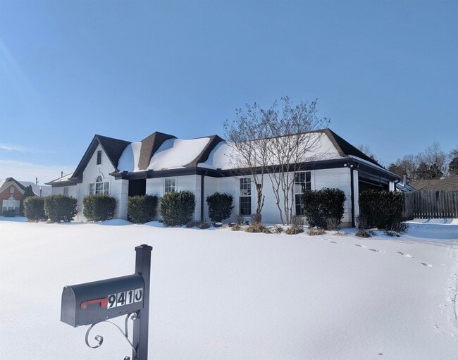 Photo - 9410 Garden Woods Dr