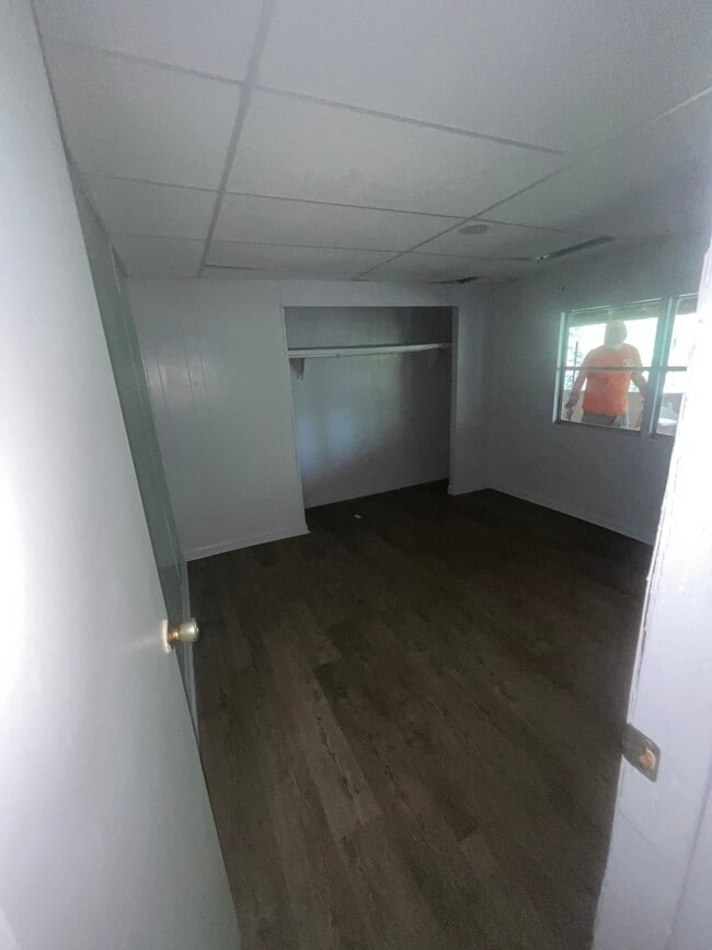 Photo - 3736 E Burke Blvd