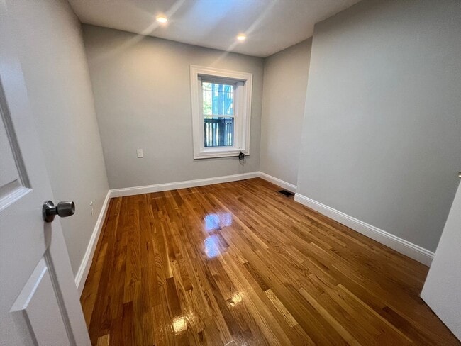 Photo - 2997 Washington St Unit 1