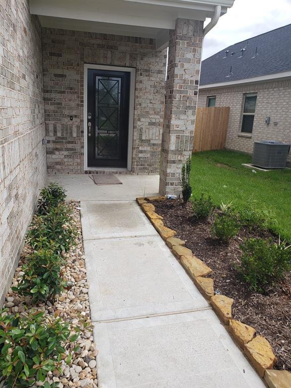 Photo - 31314 Spotted Saddle Holw