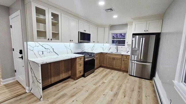 Photo - 29 Bryant Pl Unidad 2