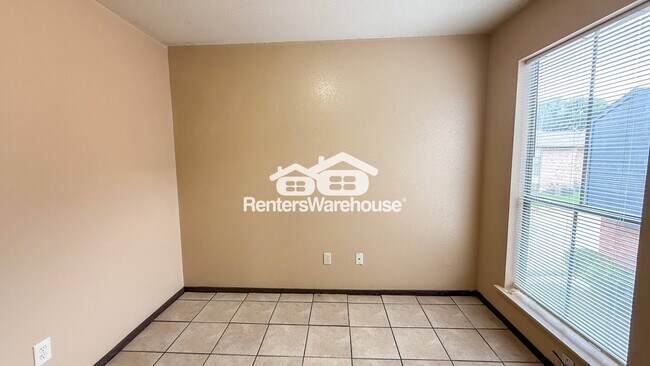 Photo - 13480 S Thorntree Dr