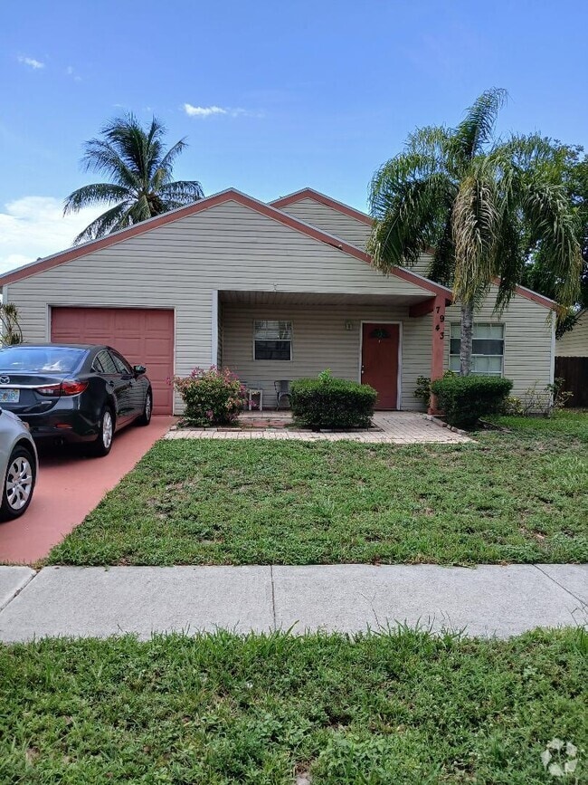 Building Photo - 7943 Bishopwood Rd Rental