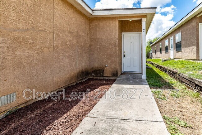 Photo - 5718 Golf Heights Unidad #2