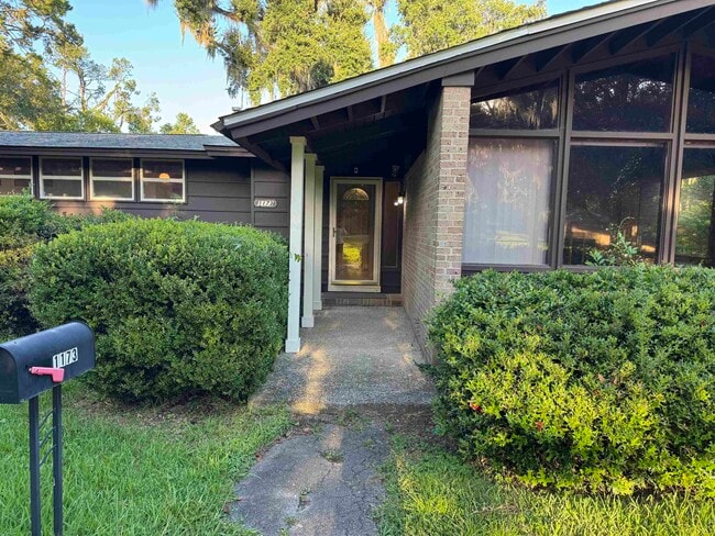 Photo - 1173 Seminole Dr