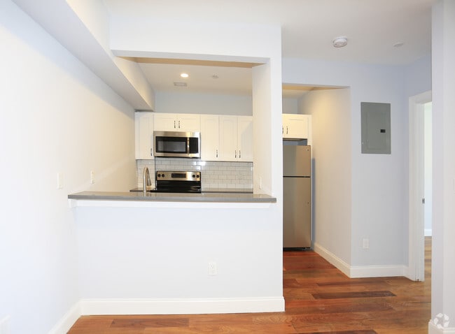 412 Bronx River