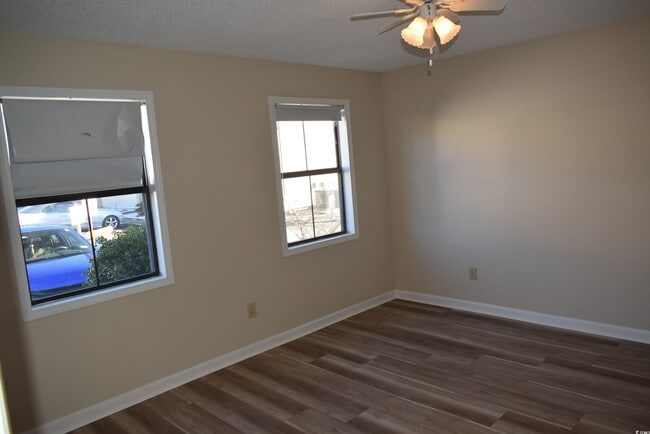 Photo - 510 Fairwood Lakes Dr