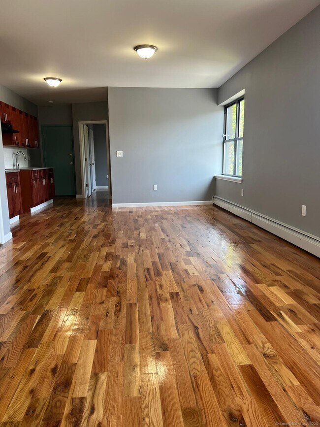 Photo - 79 Barbour St Unit S3