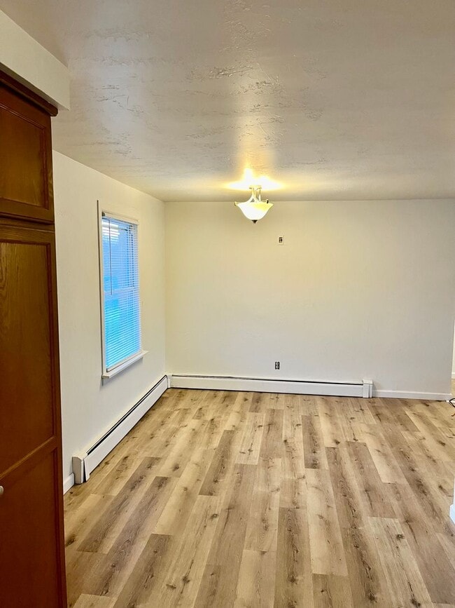 Photo - 1708-1712 Amy St Unit 1708 Amy St