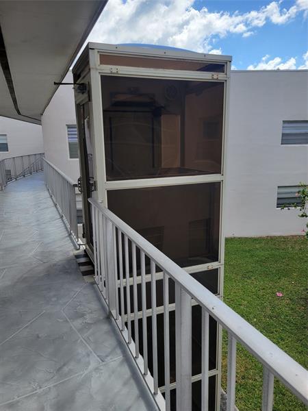 Photo - 480 Capri G Unit 480