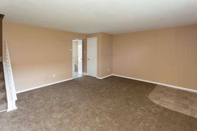 Photo - Leisure Village Apartments