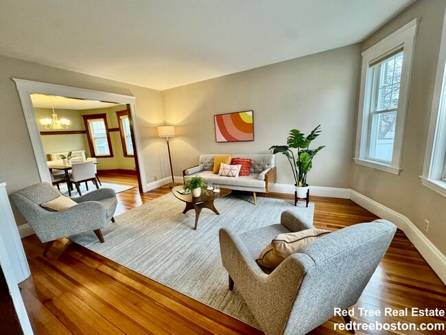 Photo - 324 Beech St