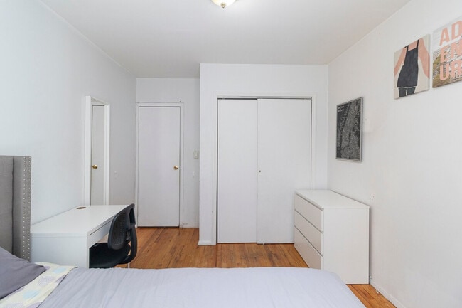 Photo - 215 B E 95th St Unidad SI ID1032054P