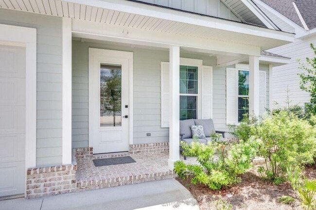 Photo - 76 Conifer Ct