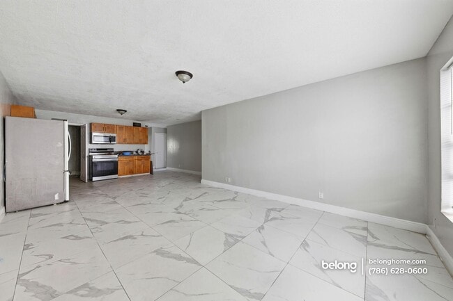 Photo - 5700 NW 28th St