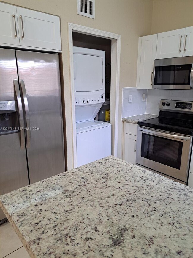 Photo - 17318 NW 74th Ave Unit 202