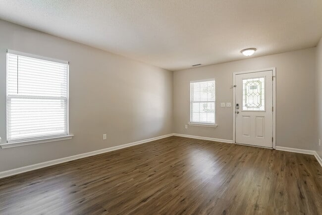 Photo - 339 Cinder Cross Way