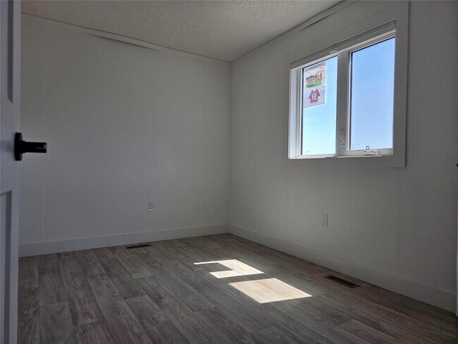 Photo - 125 Prairie Oak Dr