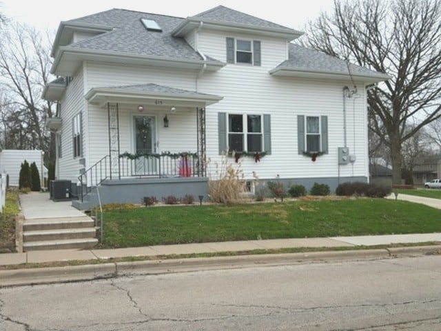 Building Photo - 615 Green St Rental