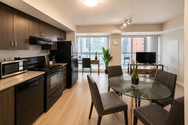 Photo - 570 Bay St. Unit SI ID1580609P