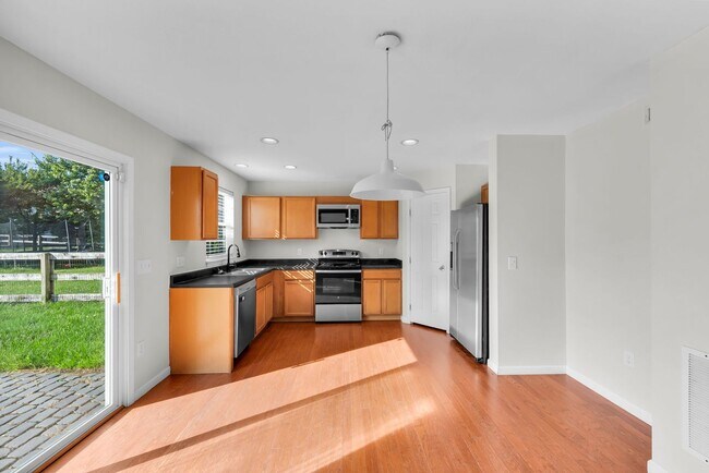 Photo - Goshen- 3bed 2.5 bath home ready for the summer cookouts