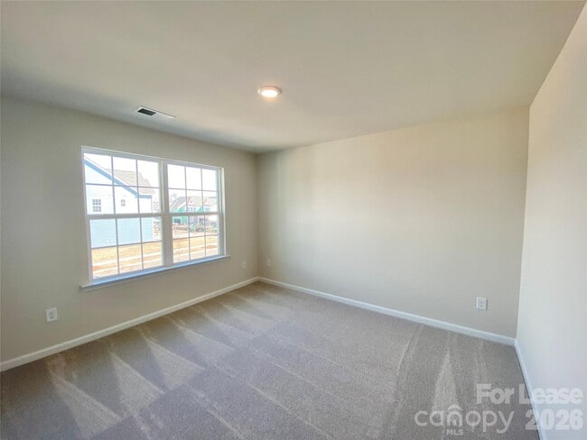 Photo - 1016 Whipcord Dr