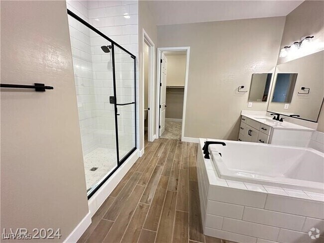 Building Photo - 3961 W Haleh Ave Rental