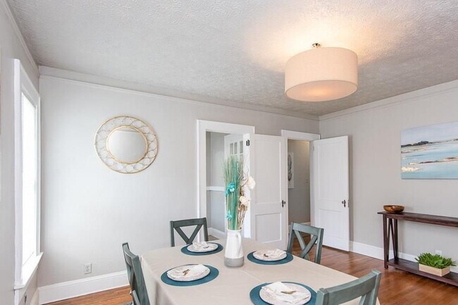 Photo - 2533 N Bayard St