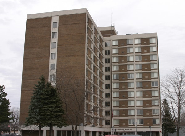 Vista de frente - Hartford Terrace Apartamentos