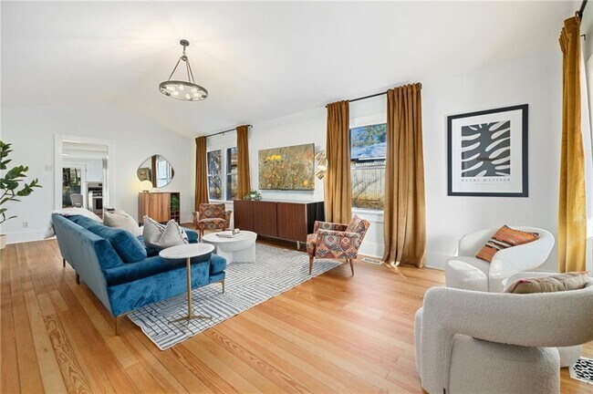 Photo - 325 S Washington Ave