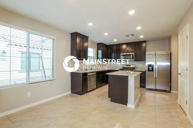 3 Bedroom Pet-Friendly Home in Phoenix, AZ with Main Street Renewal