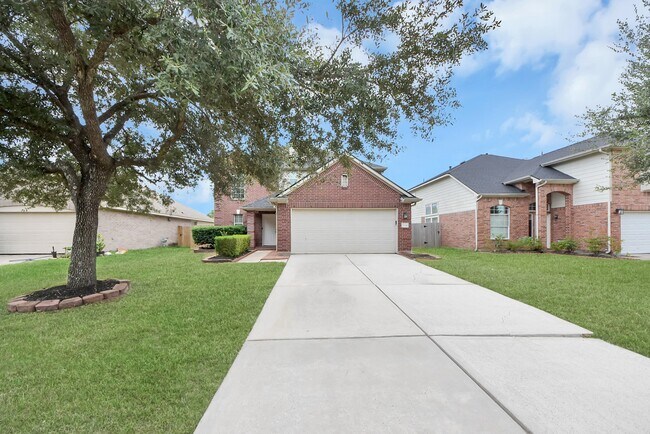 Photo - 7238 Foxshadows Ln