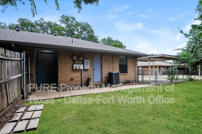 Photo - 7525 Windhaven Rd