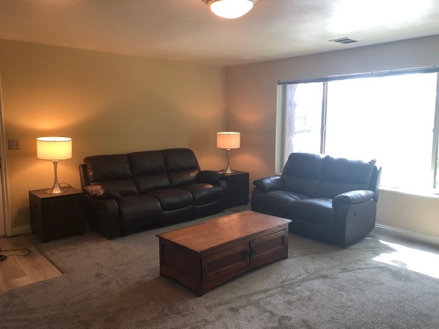 Huge Living Room with Leather - 782 800 E Condo Unit 25