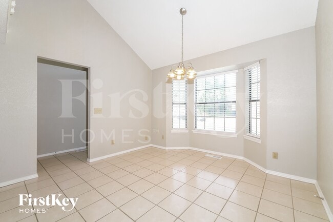 Photo - 1008 Sennybridge Dr