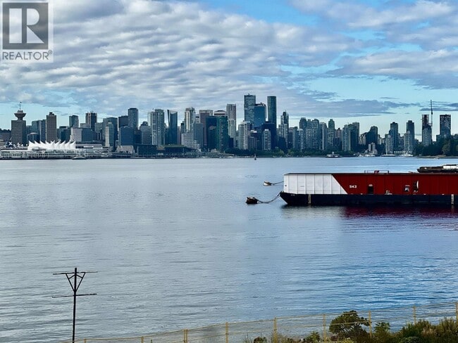 785 Harbour Wy Unité 4F