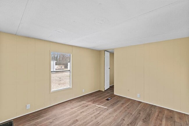 Photo - 3765 Burgaw Hwy