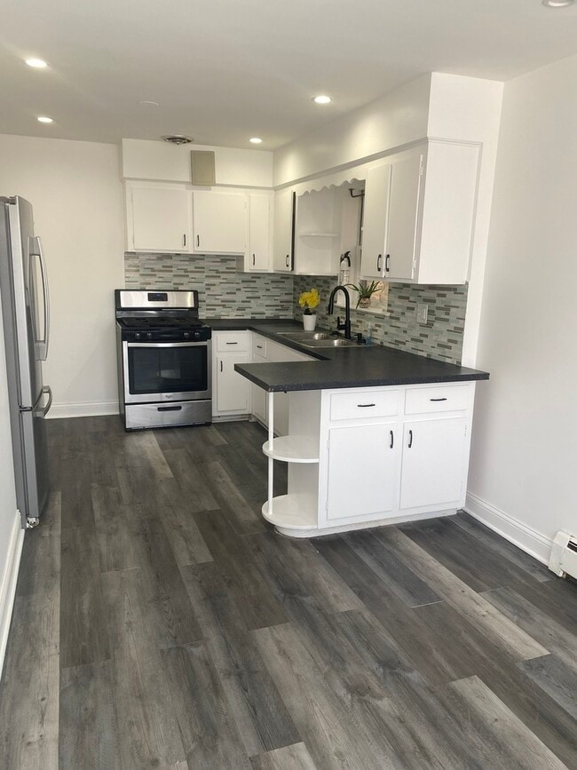 Photo - 5530 N Mango Ave